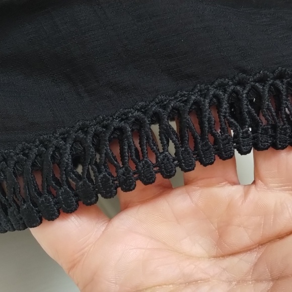 Mod Ref Button Down Top black short sleeve with cuff detail collared - Picture 3 of 10